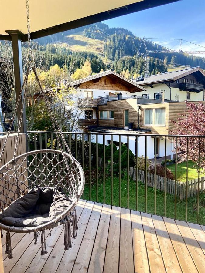 Bergzeit Appartements Saalbach Exterior foto