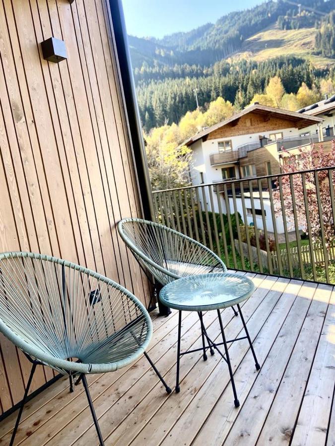 Bergzeit Appartements Saalbach Exterior foto